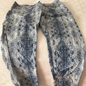 Rock & Republic blue snakeskin print skinny jeans